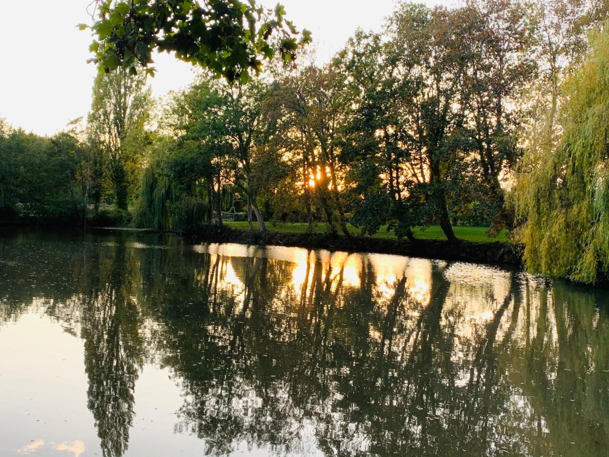 Gite Du Moulin Du Pre Bavent Bagian luar foto